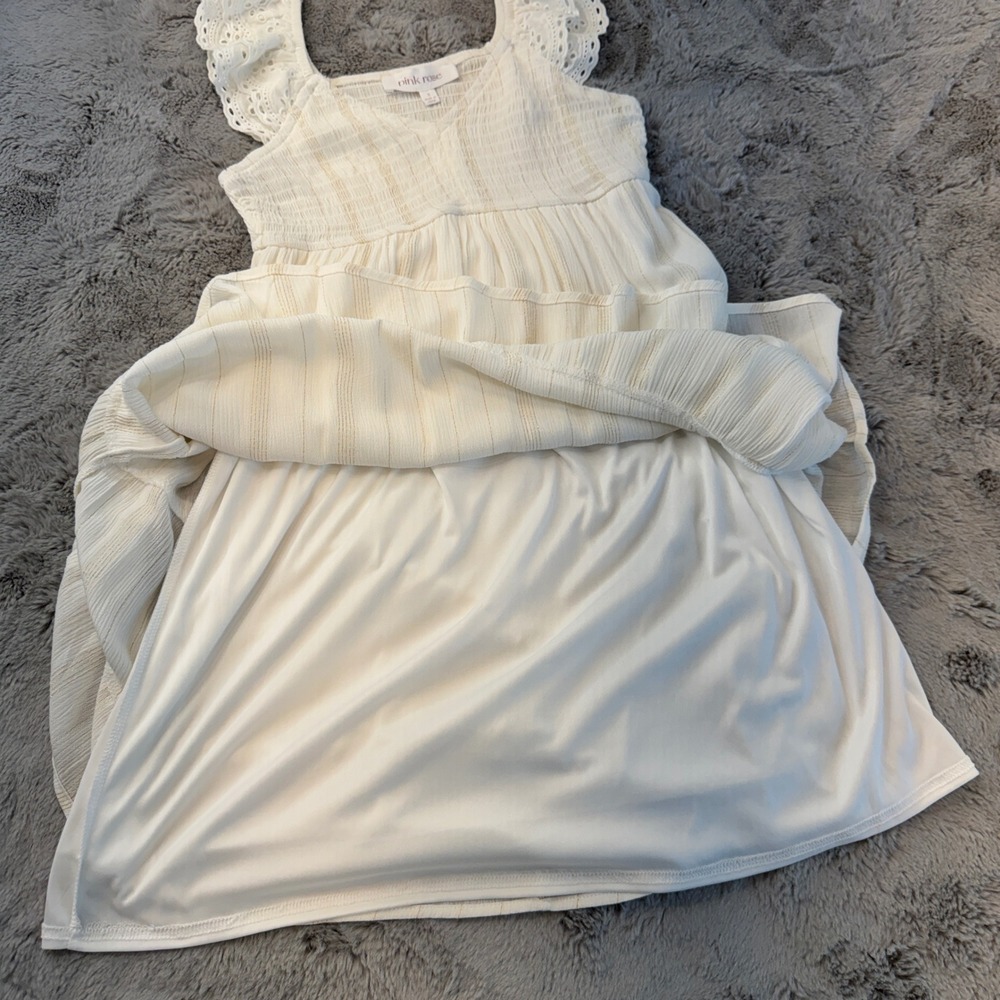 White w/ Metallic Thread Smocked Eyelet Ruffle Sleeve Tiered Mini Dress Small - Picture 10 of 16